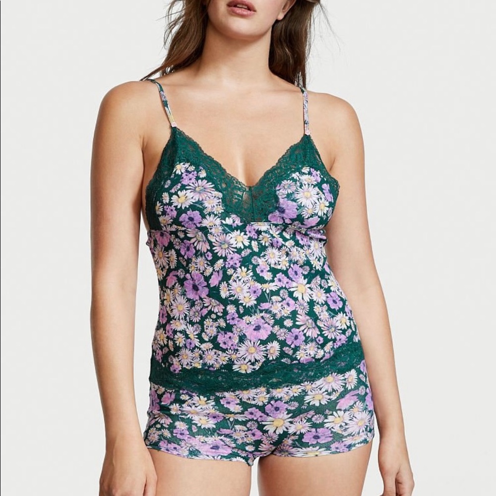 New Victoria’s secret cami and boyshort panty set bundle